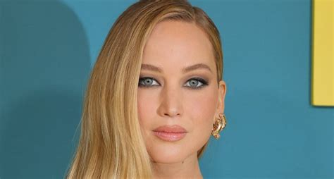 jennifer lawrence full frontal nude scene|Jennifer Lawrence stuns fans with FULL